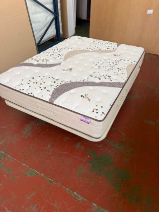 BASE TAPIZADA +COLCHON FLEX VISCO 135x180
