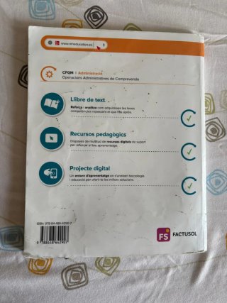 Operacions administratives de compravenda, CFGM...
