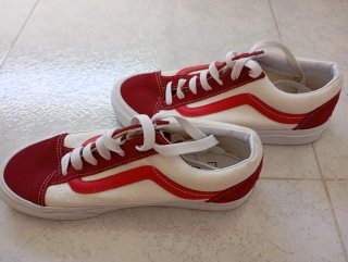 Zapatillas Vans Old Skool Roja y Blanca