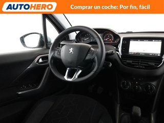 Peugeot 2008 1.2 PureTech Style