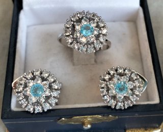 Conjunto Vintage Anillo y Pendientes