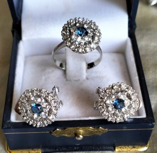 Conjunto Vintage Anillo y Pendientes
