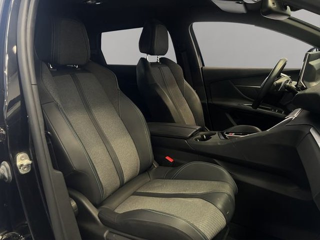 Peugeot 5008 1.2 100KW Allure Pack eDCS6 (2024)
