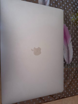 MacBook Pro 16 2019