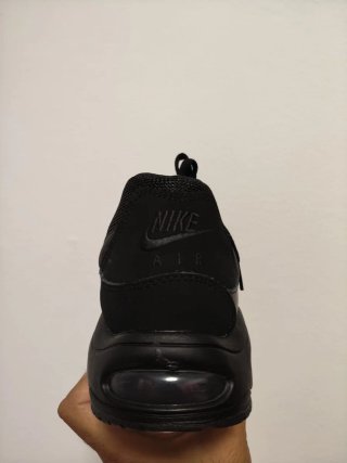 T40 Nike Air Max Command Negras