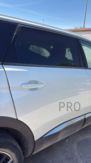 PUERTA TRASERA DERECHA Peugeot 5008 (06.2017->)