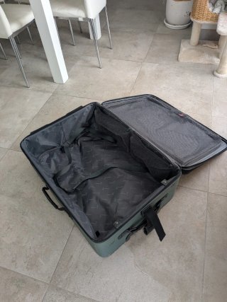 Maleta Travelpro verde oliva