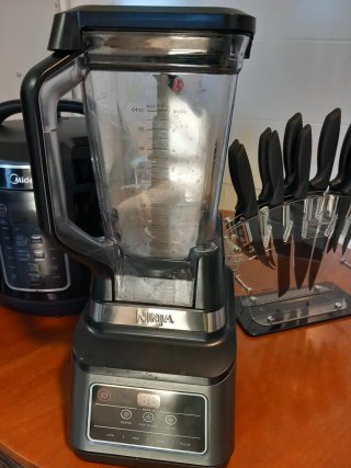 Olla programable Midea y otras cosas de cocina
