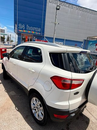 Ford EcoSport 2015