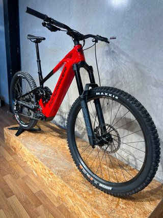 Mondraker Level R 2026 Rojo Talla S/M/ML/L/XL