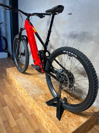 Mondraker Level R 2026 Rojo Talla S/M/ML/L/XL