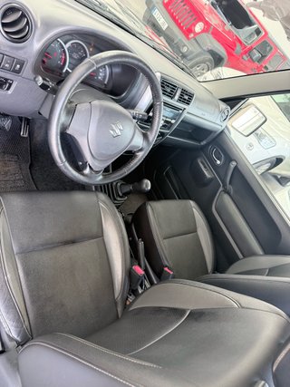 Suzuki Jimny 1.3 JX RANGER