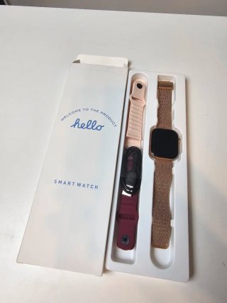 Smartwatch Dourado e Rosa