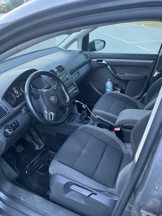 Volkswagen Touran 1.6 TDI 105cv 7 Plazas (2010)