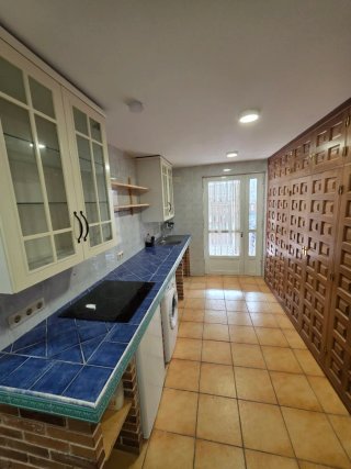 Alquiler parcela con piscina para eventos