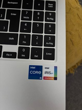 Portátil Samsung Galaxy Book2 15,6” i5-1235U 8GBSS