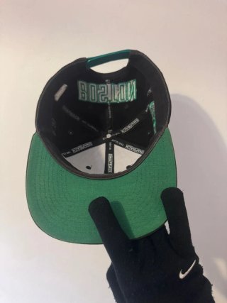 Gorra New Era Boston Celtics Negra y Verde