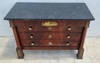 Cómoda Imperio Antigua Madera y Mármol