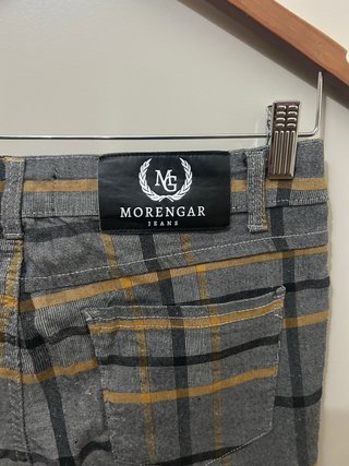 Pantalón de traje a cuadros gris