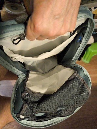 Mochila Quechua y Blinker térmica