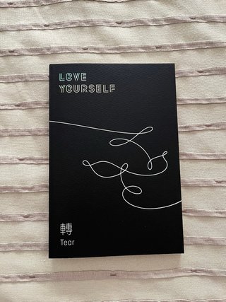 BTS LOVE YOURSELF 轉 TEAR Álbum