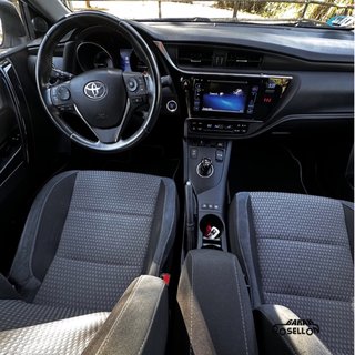 Toyota Auris hev 1.8 100cv 2018