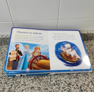 Frozen: Elsa, Anna y sus amigos