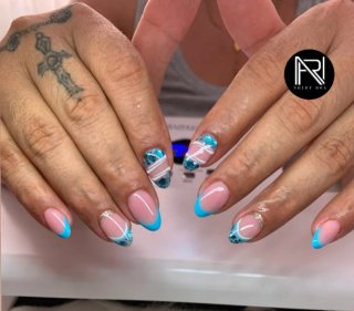 Servicio uñas a domicilio