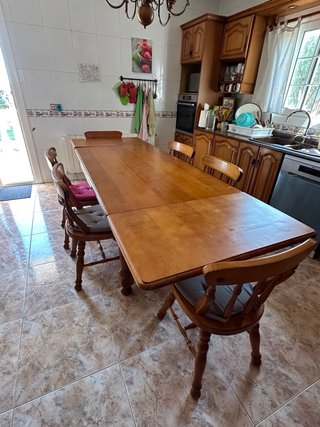 Mesa de comedor de pino macizo EXTENSIBLE