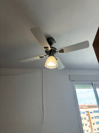 Ventilador de techo con luz y mando