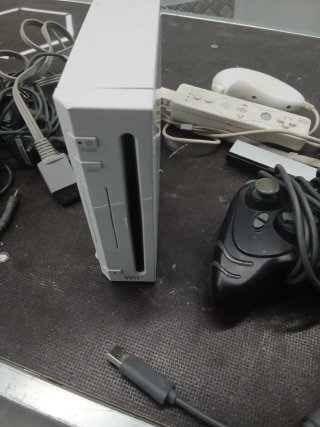 Consola Nintendo Wii + Accesorios