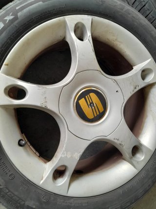 Neumáticos Goodyear en buen estado neumaticos 2023
