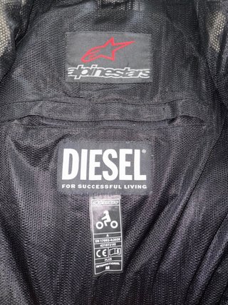 Chaqueta Alpinestars x Diesel Negra