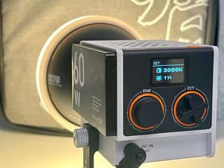 Luz LED Zhiyun molus g 60W (versión combo)