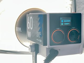 Luz LED Zhiyun molus g 60W (versión combo)