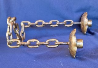 Candelabro vintage de estilo brutalista.