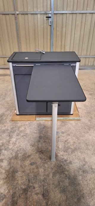 Mobiliario Camper Cucina Lavandino Tavolo