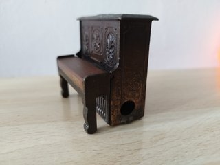 Sacapuntas Piano Antiguo Play Time