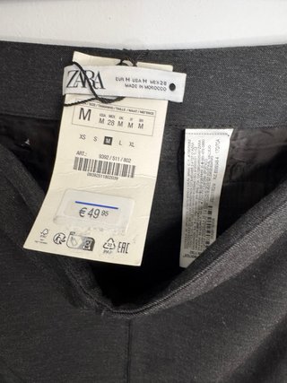 Falda lápiz Zara gris nueva con etiquetas