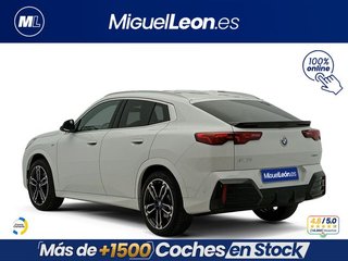 BMW iX2 xDrive30