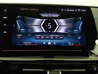 BMW iX2 xDrive30