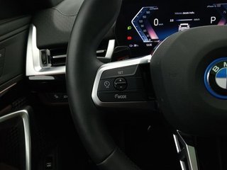 BMW iX2 xDrive30