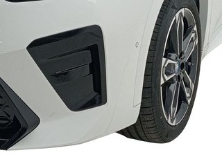 BMW iX2 xDrive30