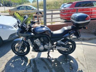 Yamaha FZS 1000 Fazer Carburación 143 CV