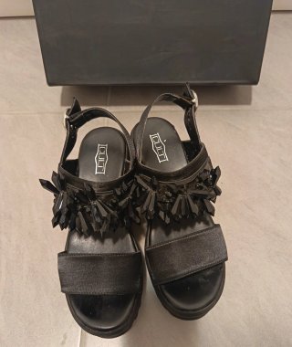 Sandali Cult Nere con Tacco Plateau