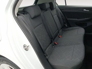 Volkswagen Golf Life 1.0 TSI 81kW (110CV)
