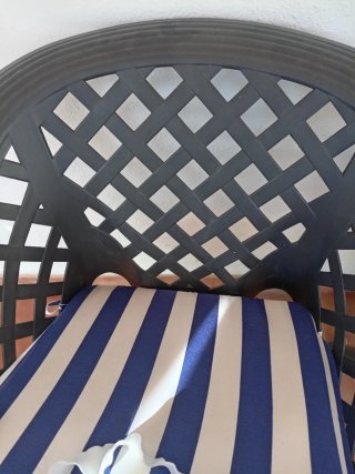 Conjunto 3 Sillas Jardín Azul , sofá y mesa.