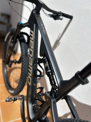 Megamo Track 10 Talla M 2025