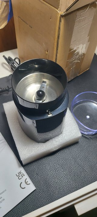 Molinillo Café Eléctrico 150W Amazon Basics