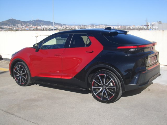 Toyota C-HR 2024